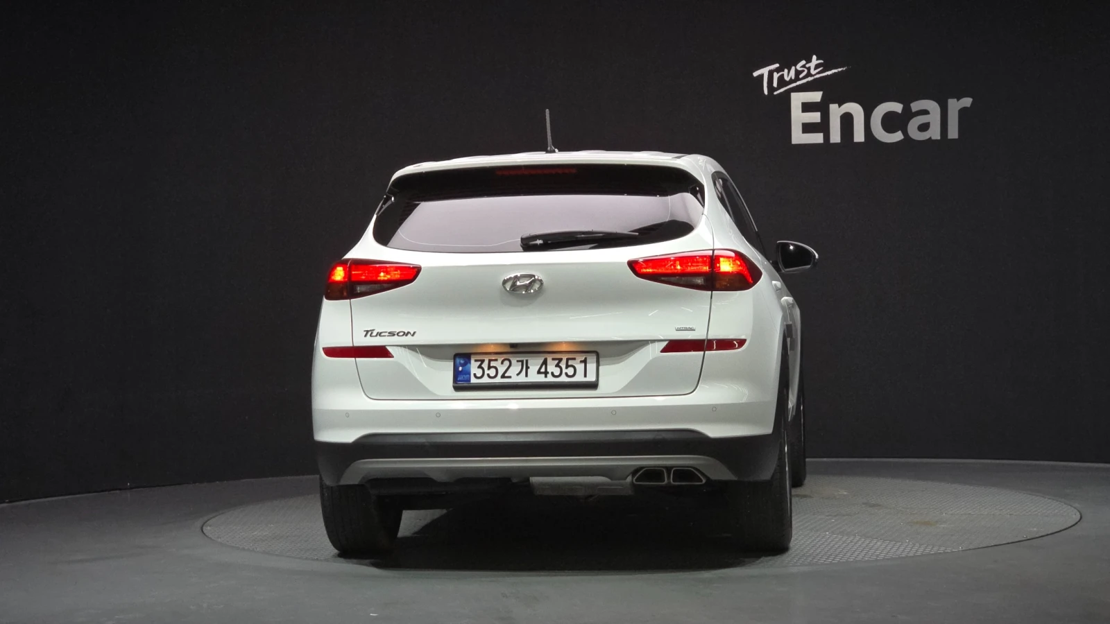 Hyundai Tucson * 4WD* ЦЕНАДОБГ* , снимка 3 - Автомобили и джипове - 54962257