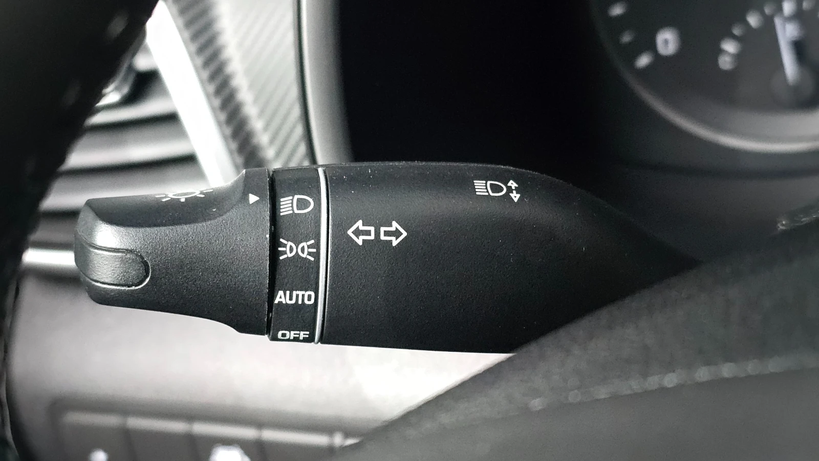 Hyundai Tucson * 4WD* ЦЕНАДОБГ* , снимка 14 - Автомобили и джипове - 54962257