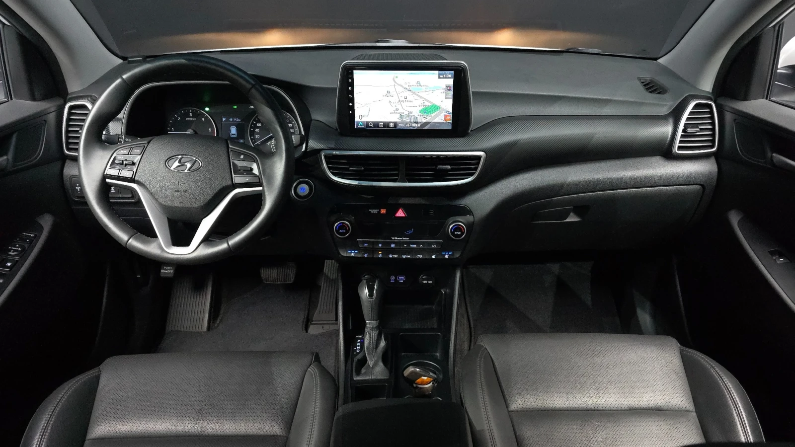 Hyundai Tucson * 4WD* ЦЕНАДОБГ* , снимка 4 - Автомобили и джипове - 54962257