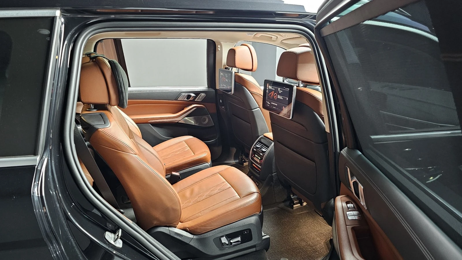 BMW X7 xDrive40d* ���* HUD* 360* BLIND SPOT* ������ ���� | Mobile.bg � ����������� 12