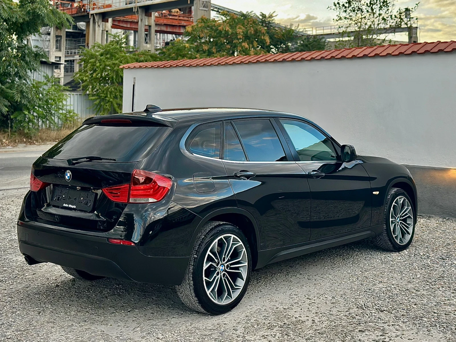 BMW X1 ПОДГРЕВ/АВТОМАТИК/КОЖА, снимка 3 - Автомобили и джипове - 55672131