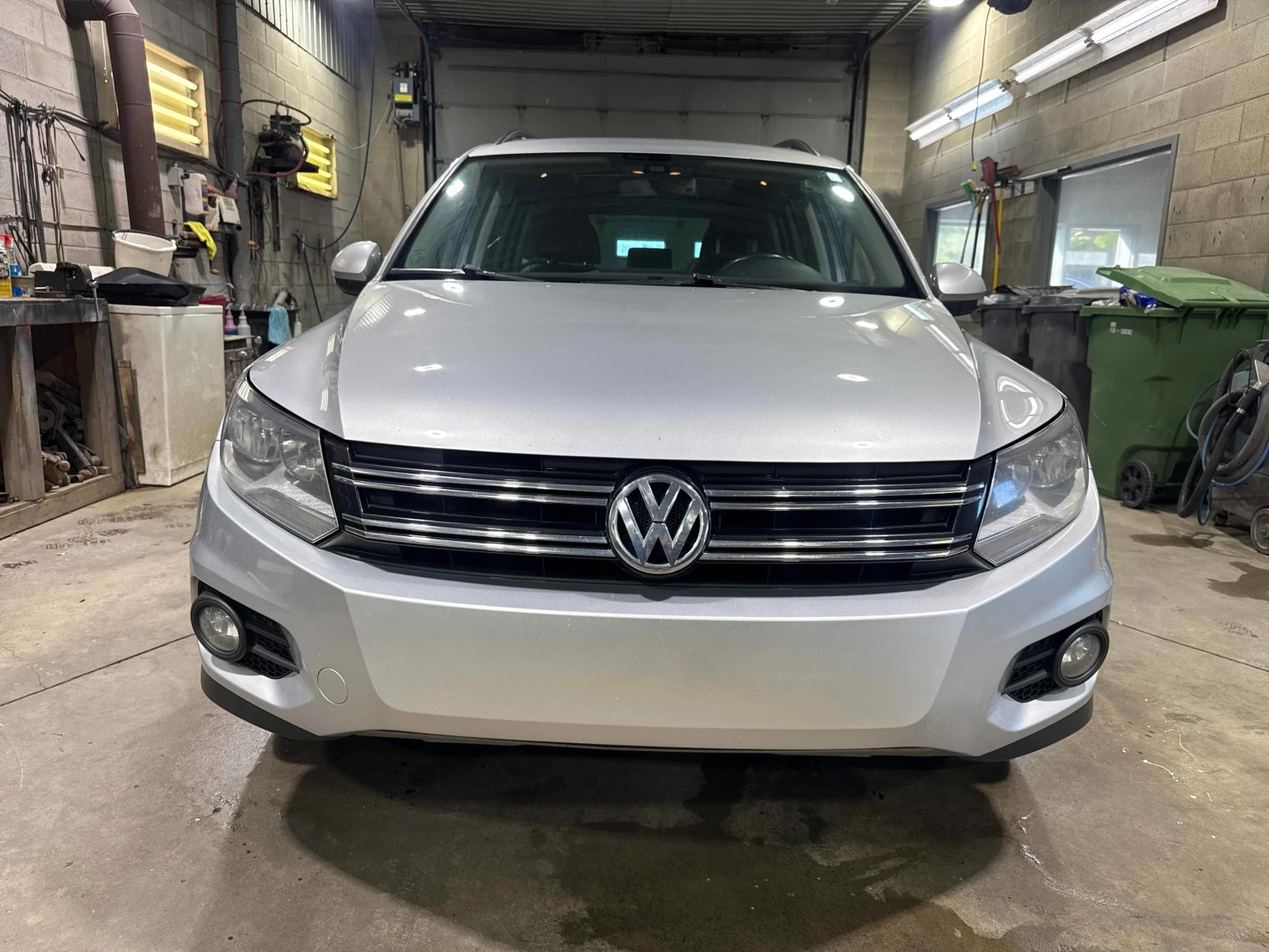 VW Tiguan * Wolfsburg Edition* АВТОКРЕДИТ БЕЗ ПЪРВОНАЧАЛНА* , снимка 6 - Автомобили и джипове - 55835263