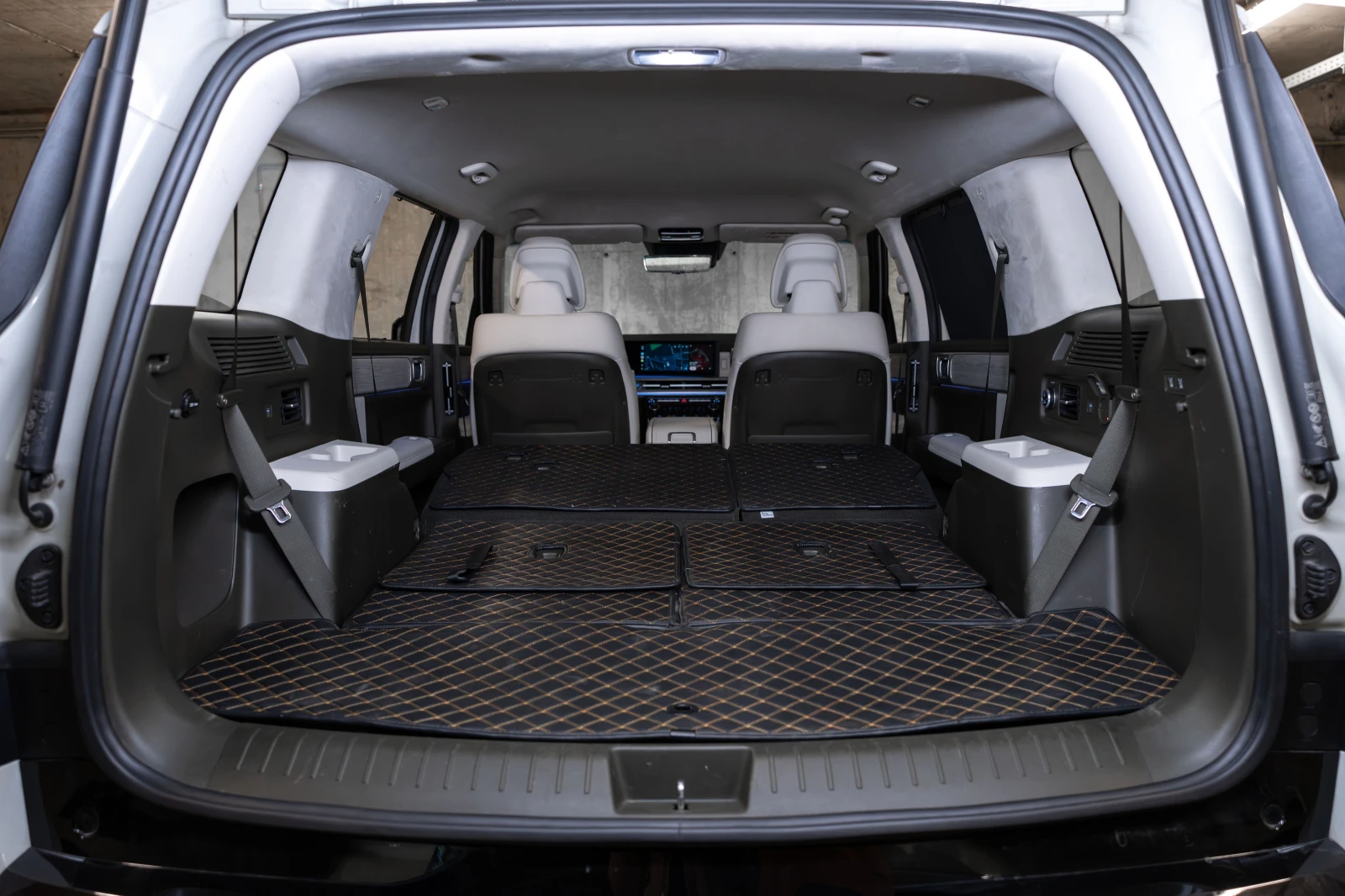Hyundai Santa fe CALLIGRAPHY / 4x4 / 7����� / 🔥1� �������� | Mobile.bg � ����������� 11