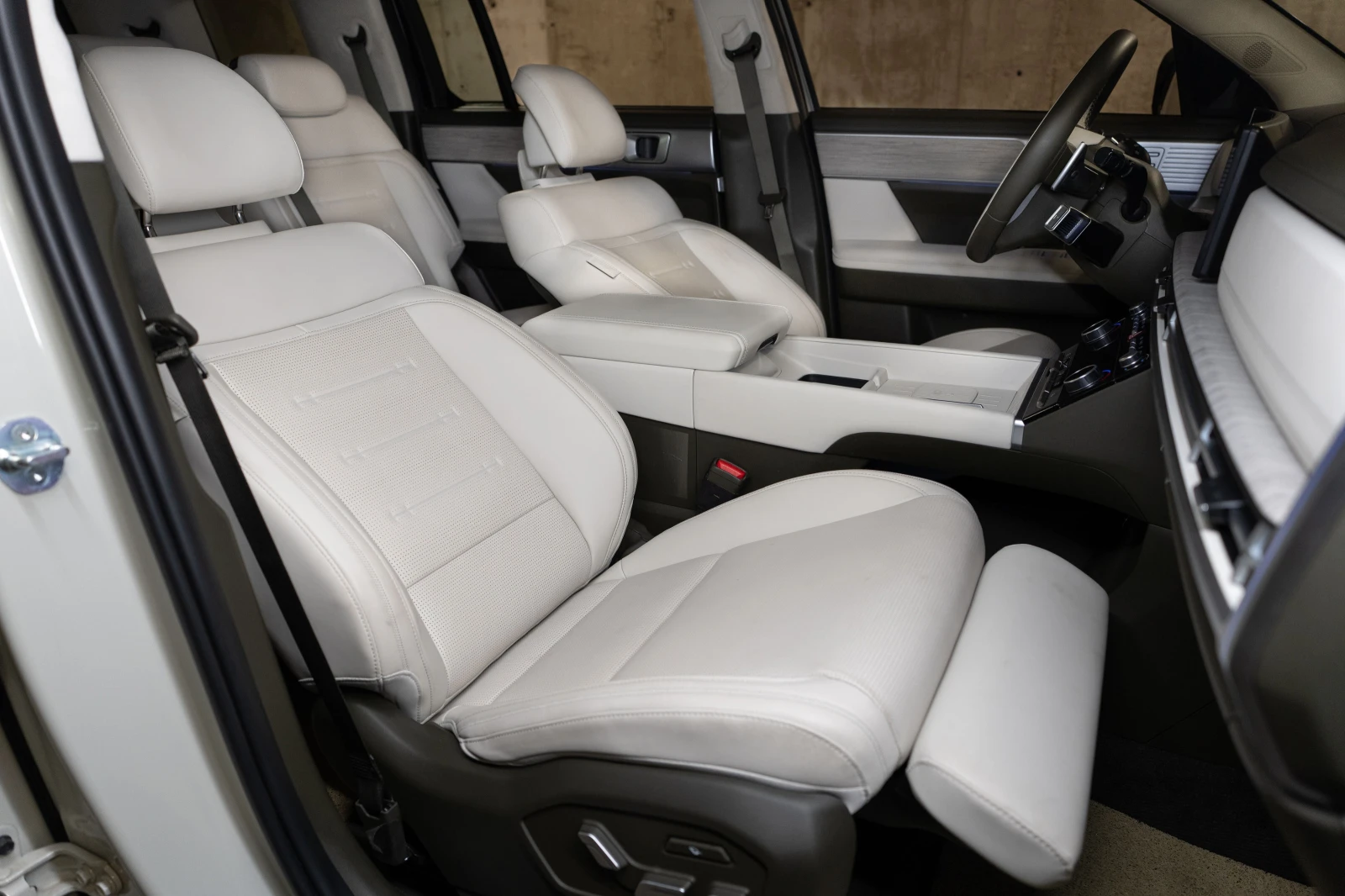 Hyundai Santa fe CALLIGRAPHY / 4x4 / 7����� / 🔥1� �������� | Mobile.bg � ����������� 8