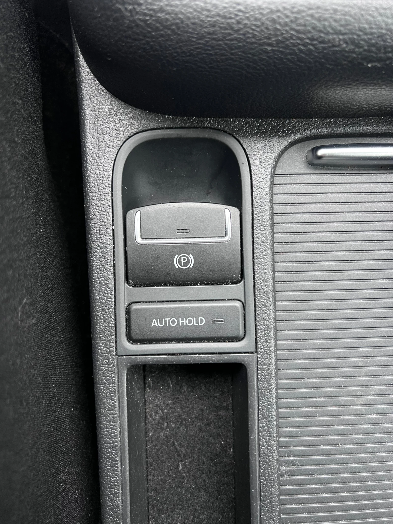 VW Tiguan, снимка 7 - Автомобили и джипове - 56653191