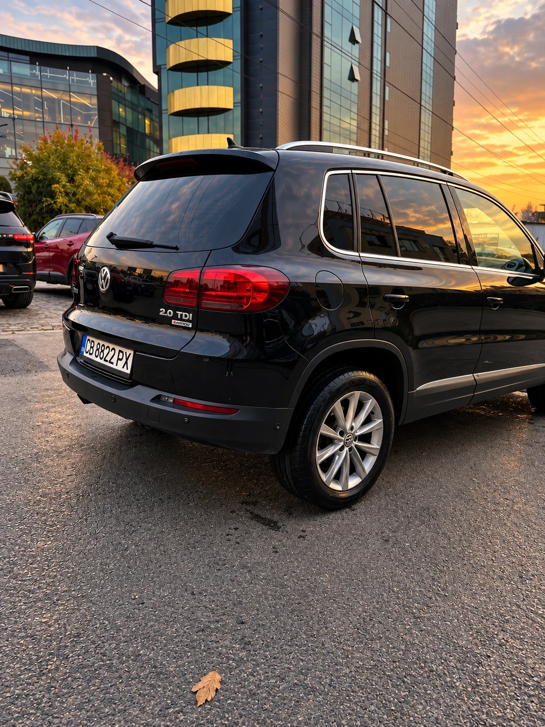 VW Tiguan, снимка 2 - Автомобили и джипове - 56653191