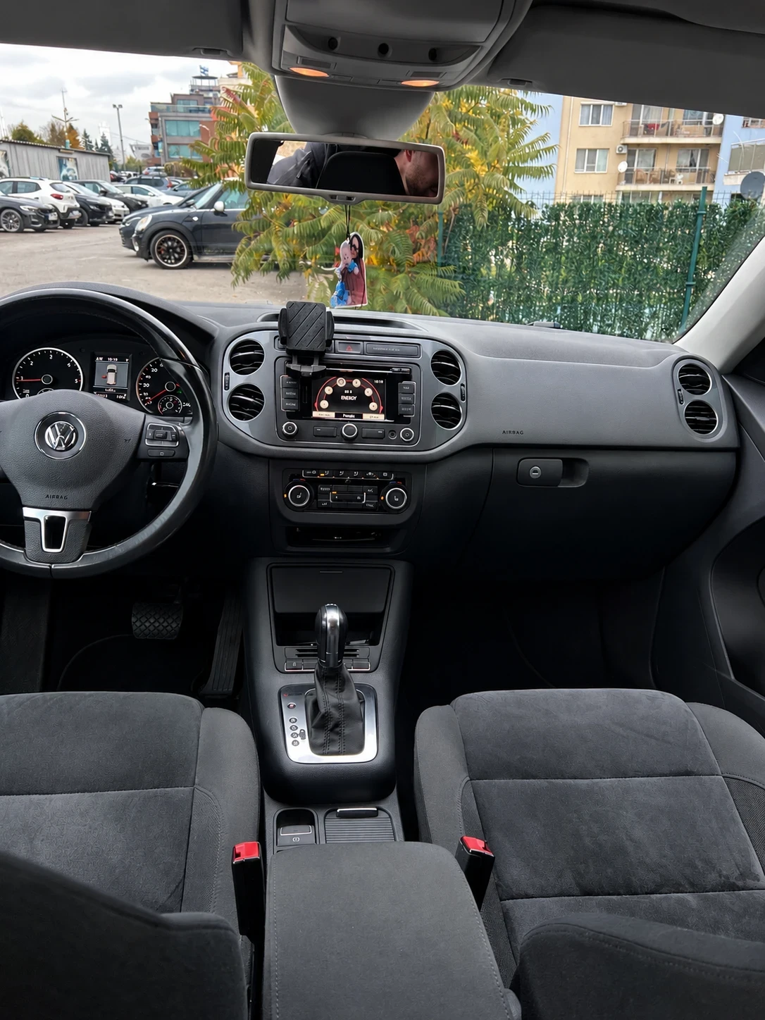 VW Tiguan, снимка 5 - Автомобили и джипове - 56653191