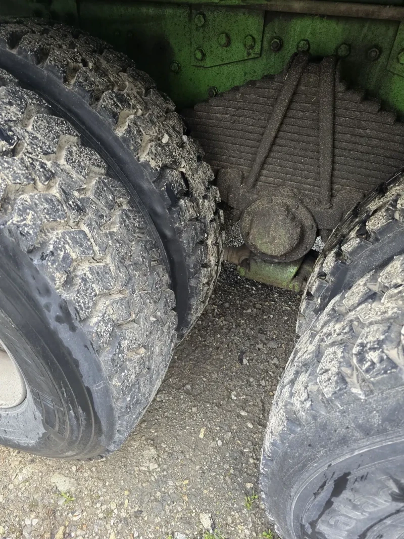 Бетон помпа Mercedes-Benz 2429, снимка 7 - Индустриална техника - 52706609