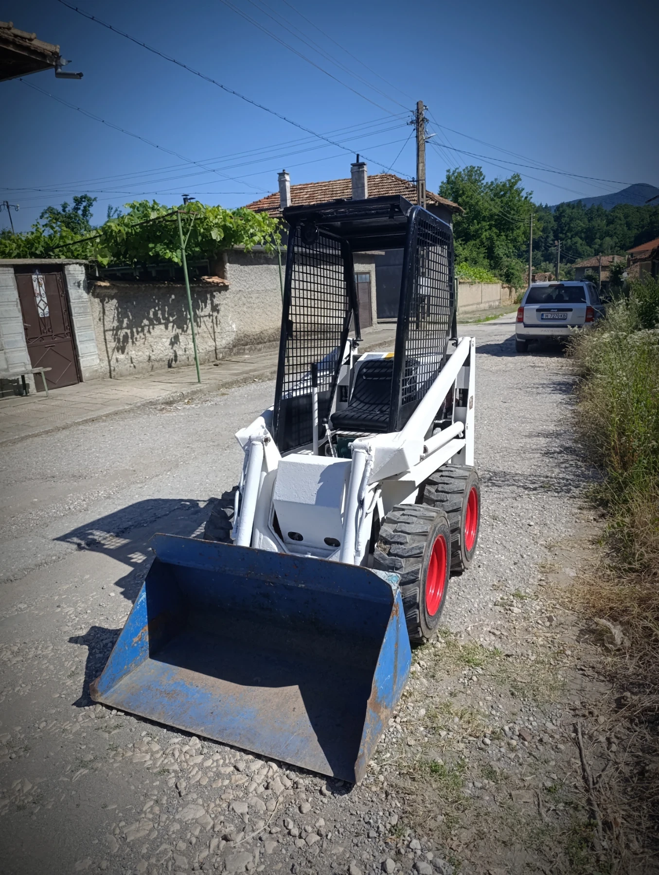 Мини челни товарачи Bobcat 315 TCM