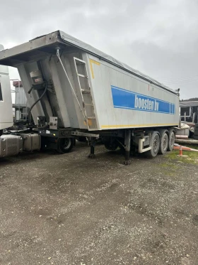 Полуремарке Wielton, снимка 1