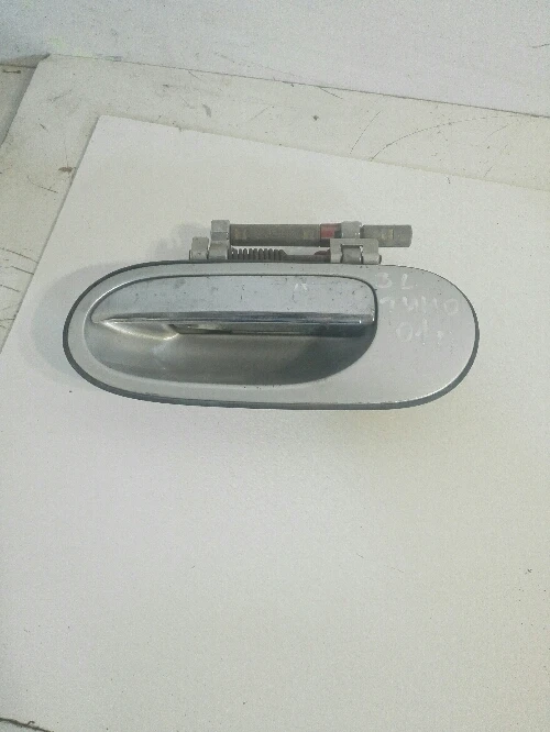 Дръжка врата задна лява външна Нисан Алмера Тино