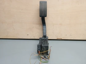 Ел. педал газ Форд Фокус 1.8тдци