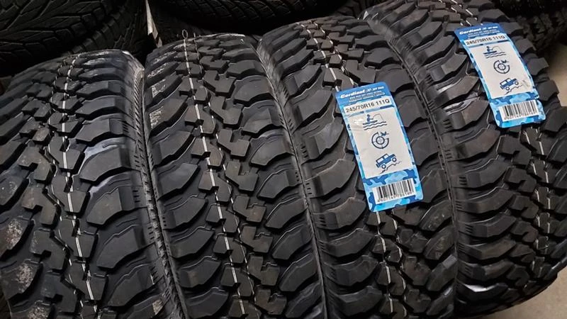 Гуми Всесезонни 245/70R16, снимка 2 - Гуми и джанти - 28772176