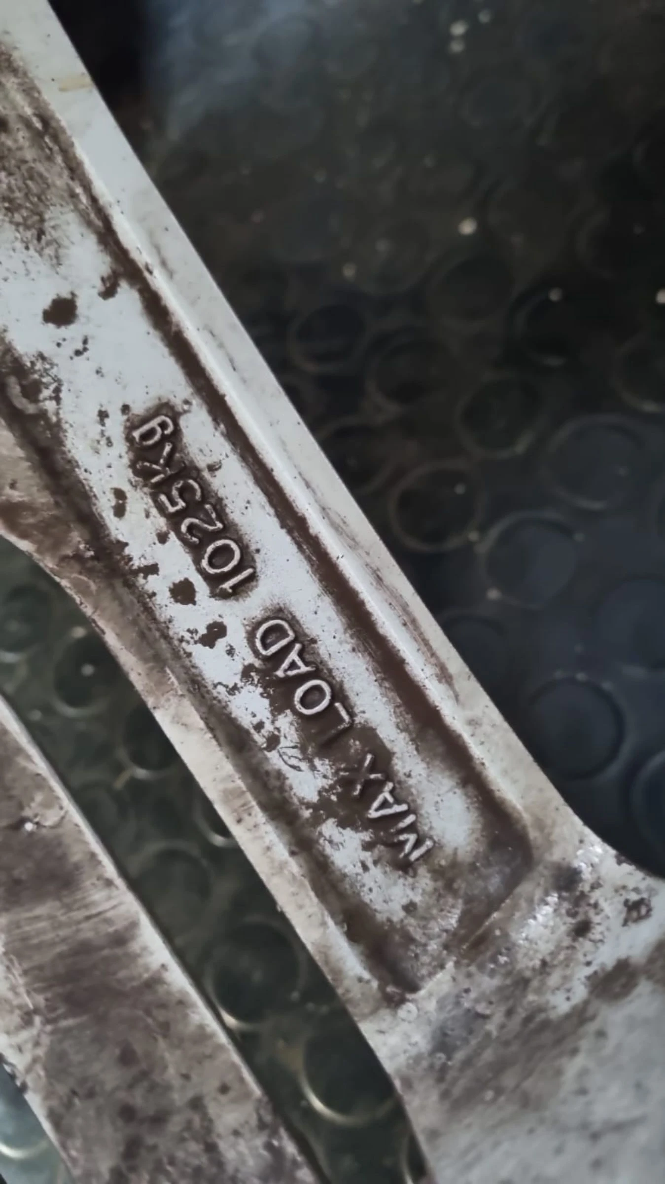 ���� � ������ 285/35R22 �� Land Rover Range Rover Sport | Mobile.bg � ����������� 5