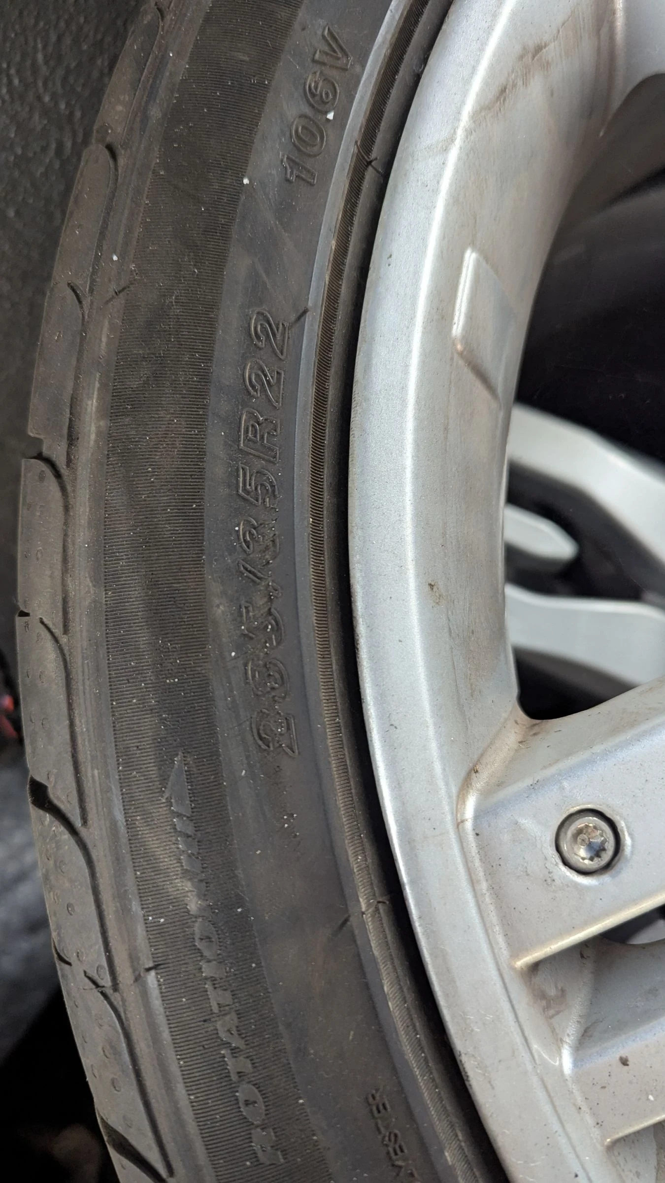 ���� � ������ 285/35R22 �� Land Rover Range Rover Sport | Mobile.bg � ����������� 13