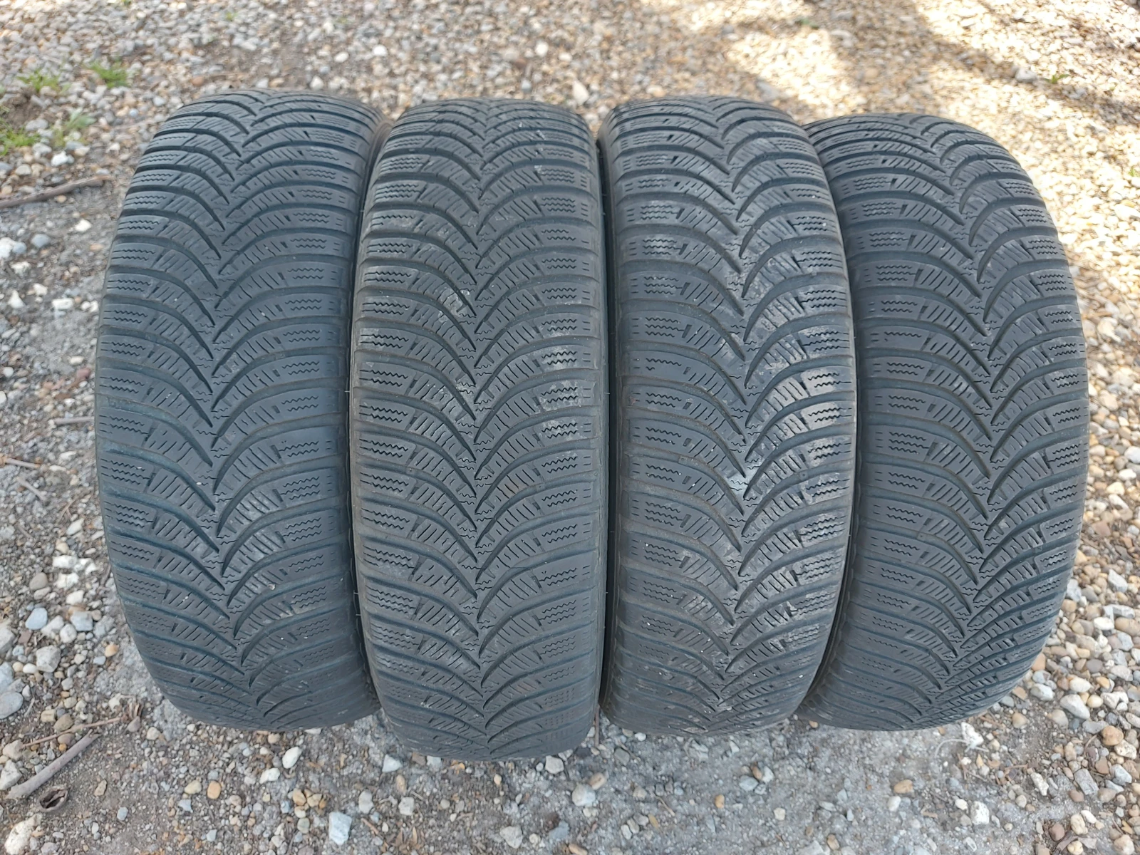 Гуми с джанти Hankook 175/65R15, снимка 17 - Гуми и джанти - 54224535
