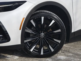 Toyota Crown Platinum AWD, снимка 5