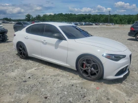 Alfa Romeo Giulia Ti | Sport | AWD | RED LEATHER, снимка 4