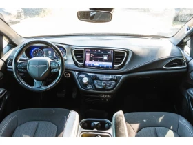 Chrysler Pacifica * Touring AWD| S Pkg| ACC| Blind Spot| Carplay| 1  - 46350 лв. / 23698.38 € - 91680839 9