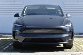 ������ Tesla Model Y