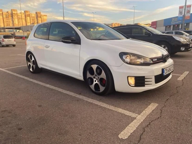 VW Golf GTI ! 2.0 T ! DSG ! EURO 5A !, снимка 2 - Автомобили и джипове - 47078855