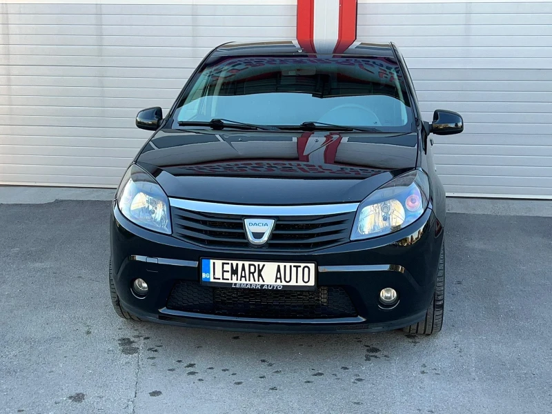 Dacia Sandero 1.2I KLIMATIK EVRO 5A ЛИЗИНГ!!!, снимка 2 - Автомобили и джипове - 47802897