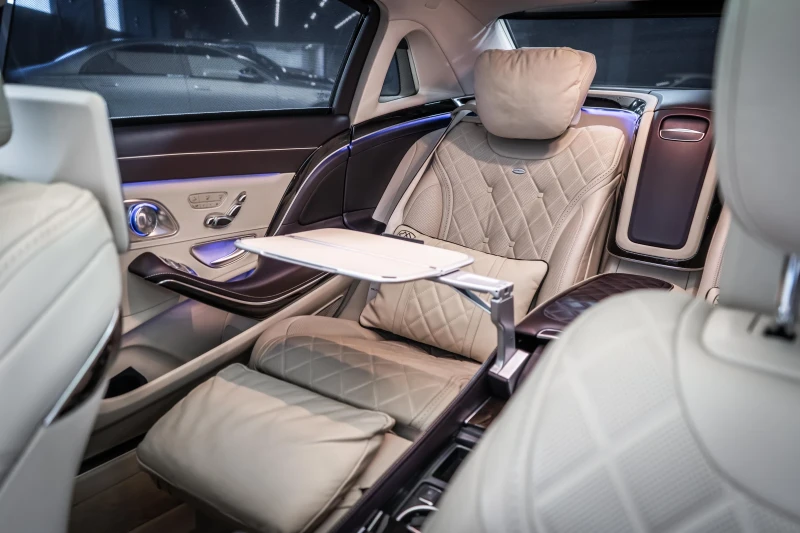 Maybach S 560 4M Pano* Manufaktur* Burm* FirstCl, снимка 16 - Автомобили и джипове - 48414011