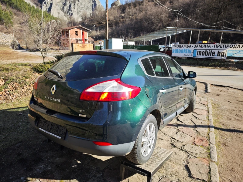 Renault Megane 1.5DCI НОВ ВНОС, снимка 4 - Автомобили и джипове - 48689215