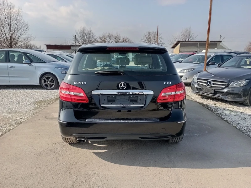 Mercedes-Benz B 200 Кожа, Навигация, Камера , снимка 5 - Автомобили и джипове - 48954949