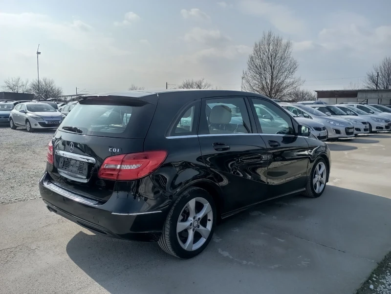 Mercedes-Benz B 200 Кожа, Навигация, Камера , снимка 4 - Автомобили и джипове - 48954949