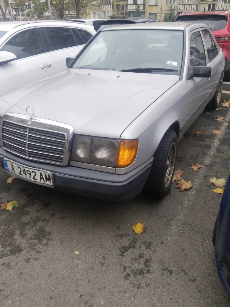 Mercedes-Benz E 230, снимка 6 - Автомобили и джипове - 52599305