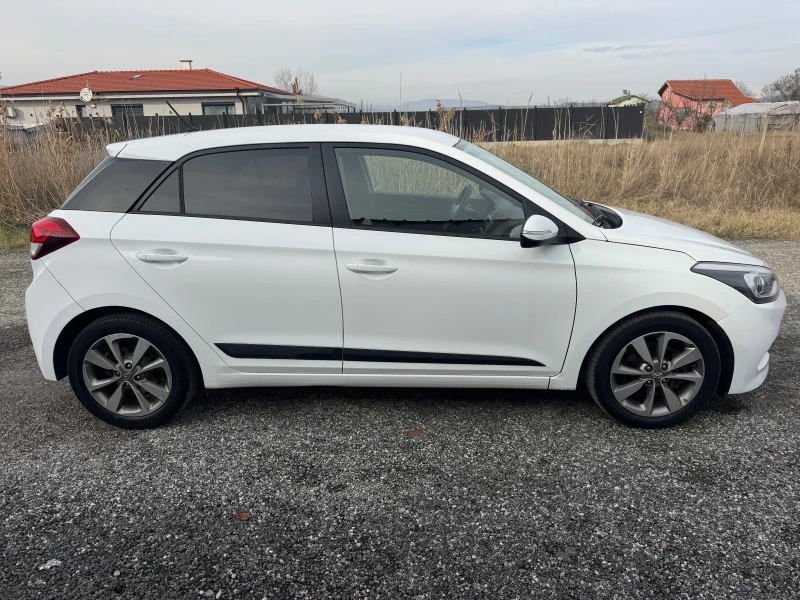 Hyundai I20 1.4 CRDI , снимка 4 - Автомобили и джипове - 52630492