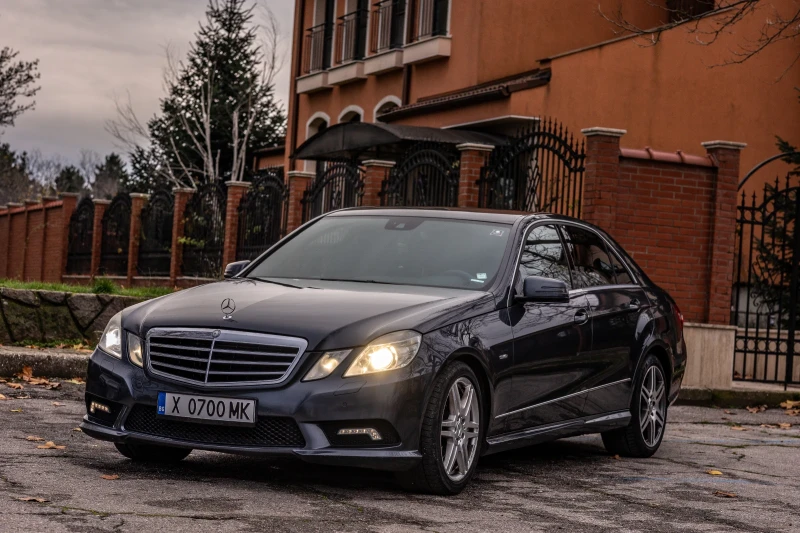 Mercedes-Benz E 250 AMG/Avantgarde/Фул пакет всички екстри 