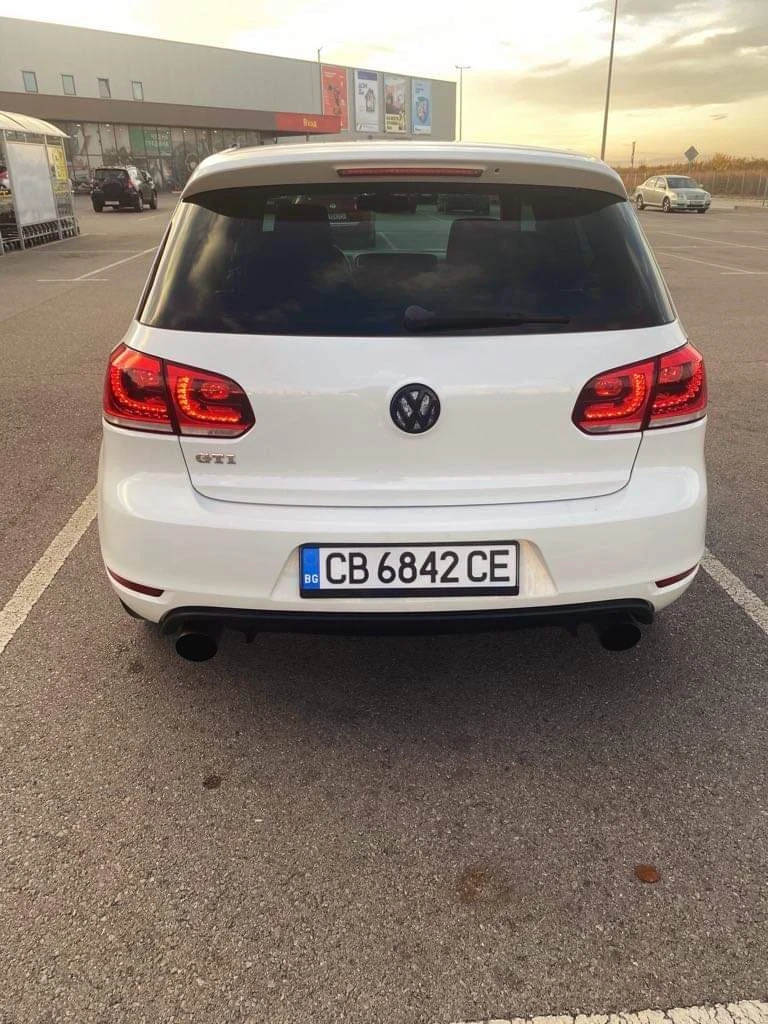 VW Golf GTI ! 2.0 T ! DSG ! EURO 5A !, снимка 7 - Автомобили и джипове - 47078855