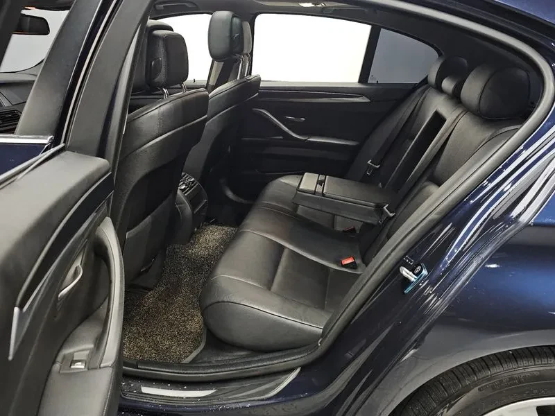 BMW 528 i, снимка 11 - Автомобили и джипове - 53537391