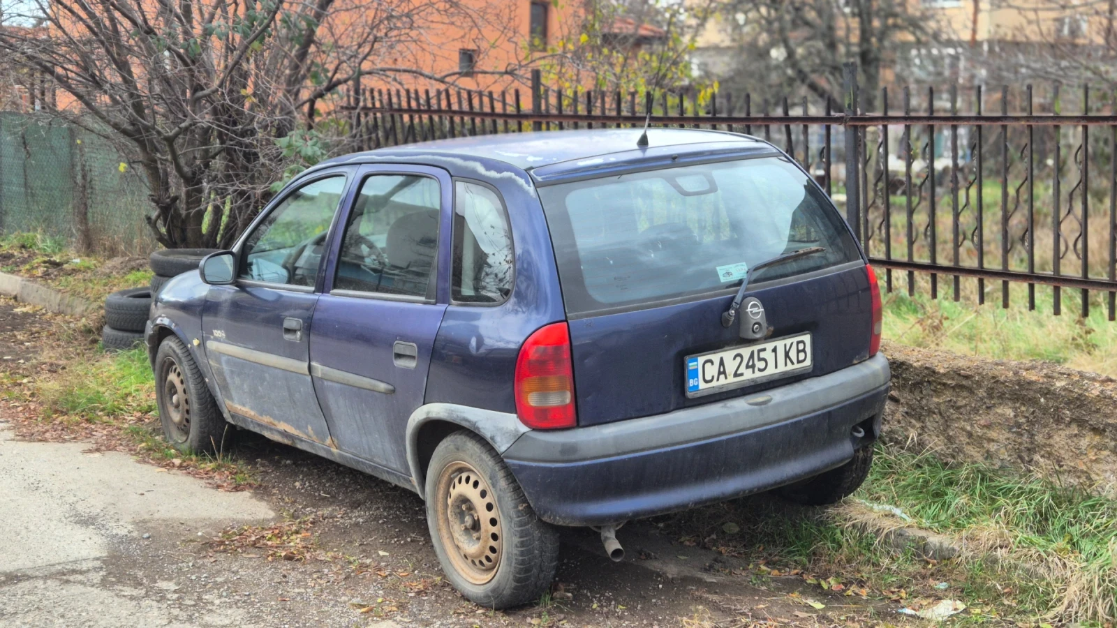 Opel Corsa 1.0 - изображение 2