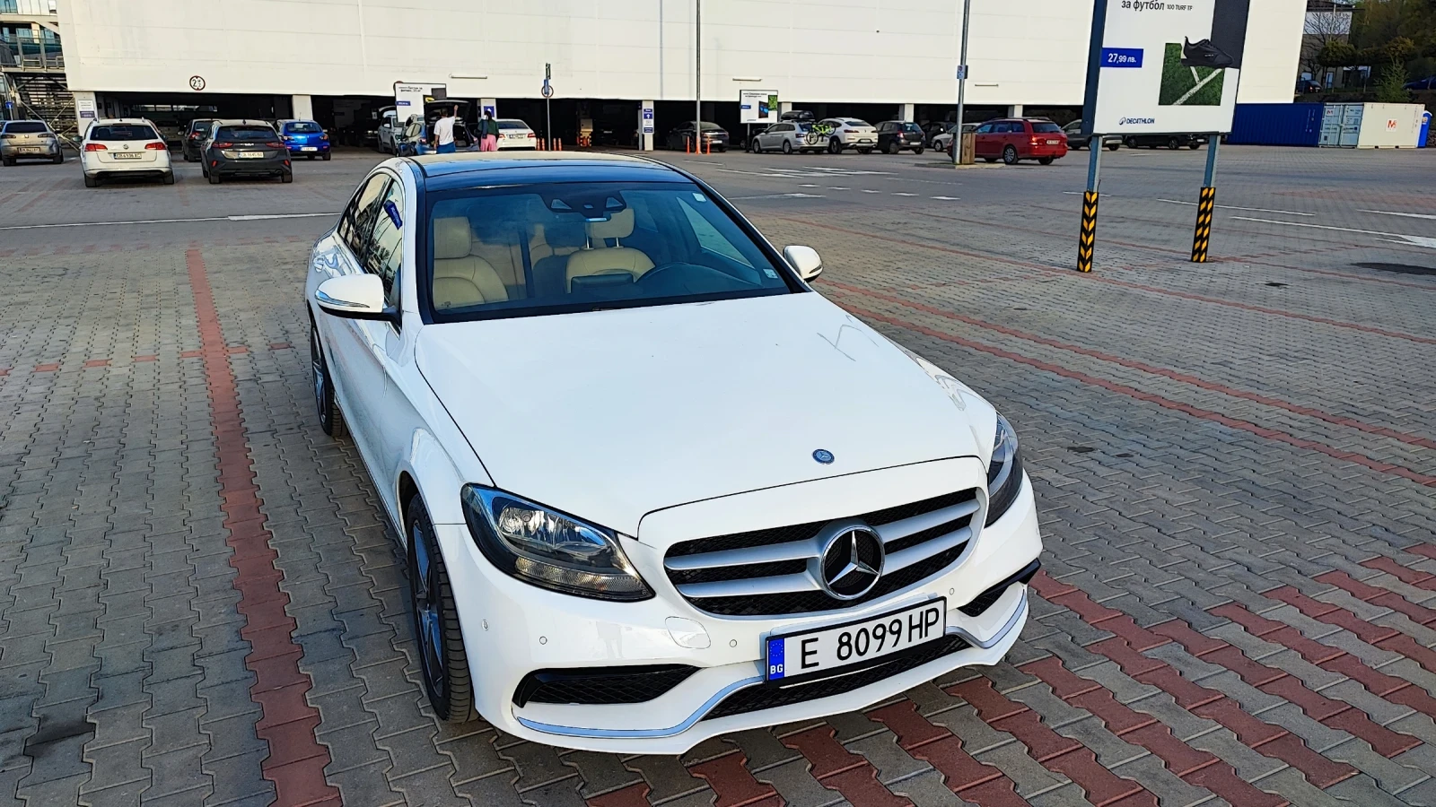 Mercedes-Benz C 300  - изображение 4