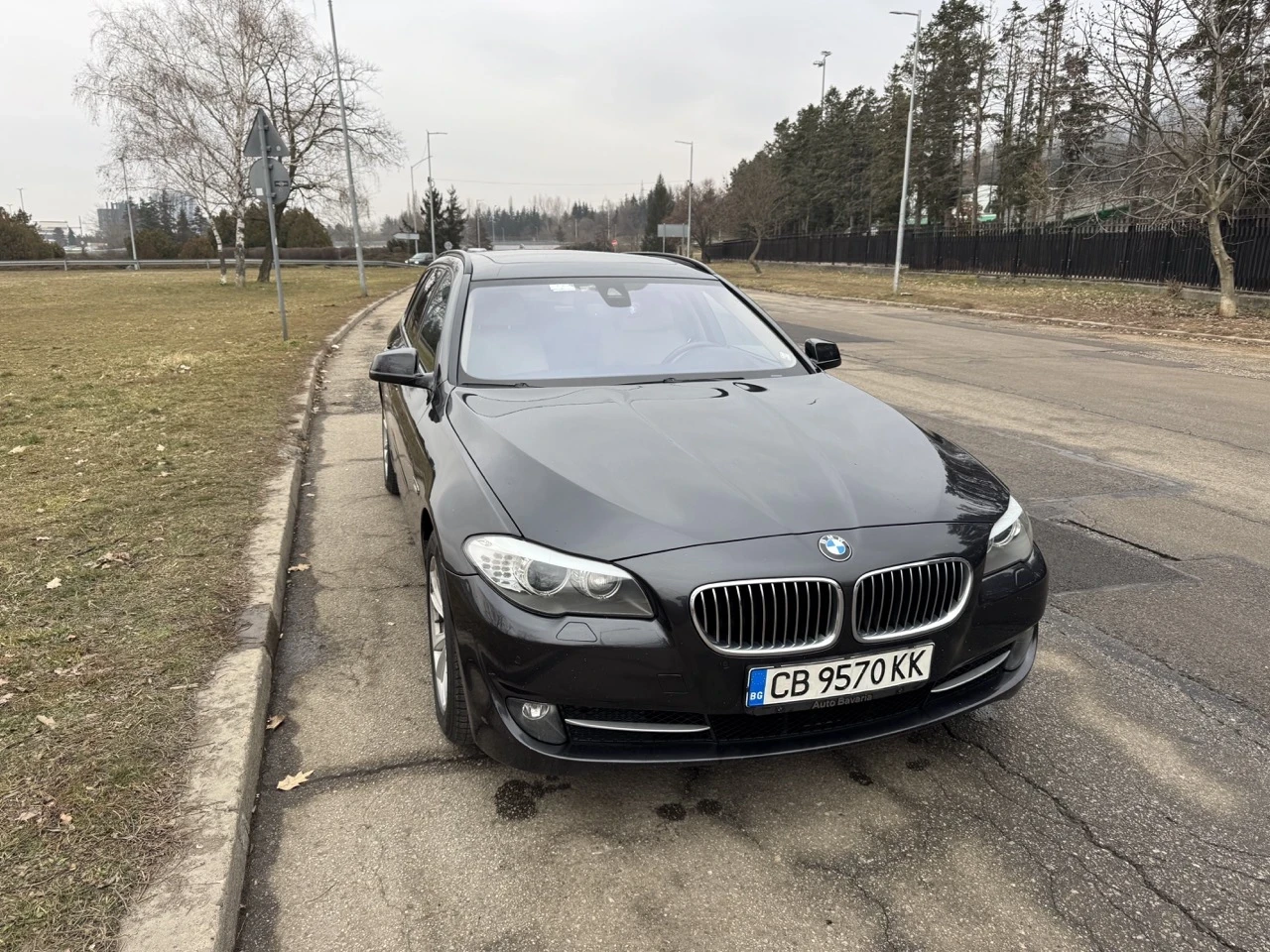 BMW 530 xDrive Touring - изображение 3