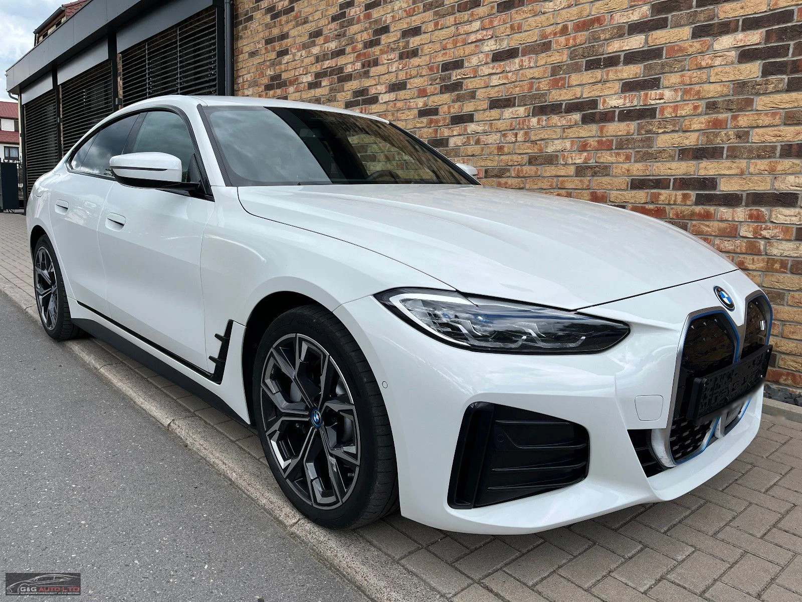 BMW i4 40 M-SPORT/340HP/GRAN-COUPE/HUD/NAVI/KLESS/579v - изображение 5