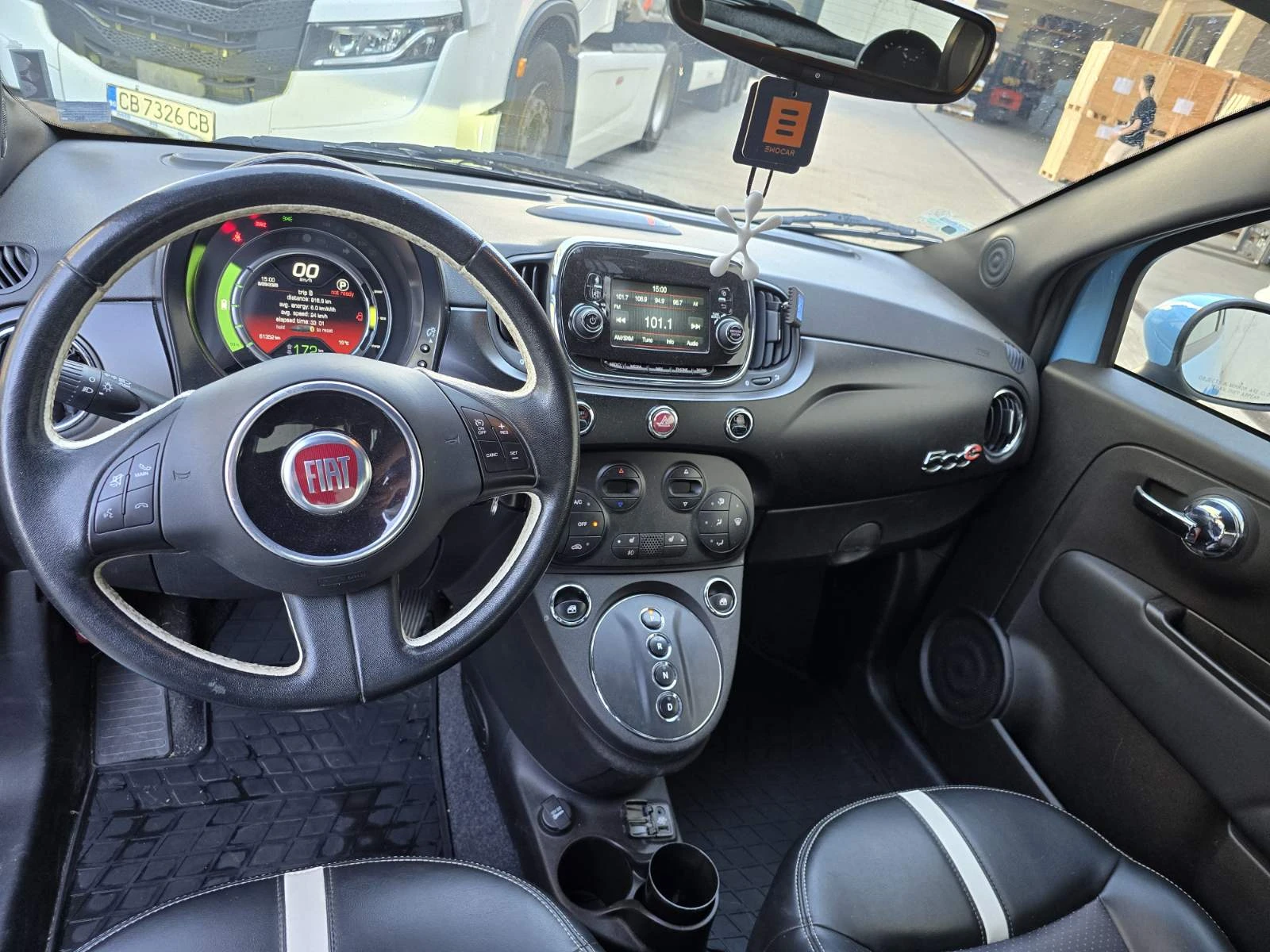 Fiat 500 E - изображение 7