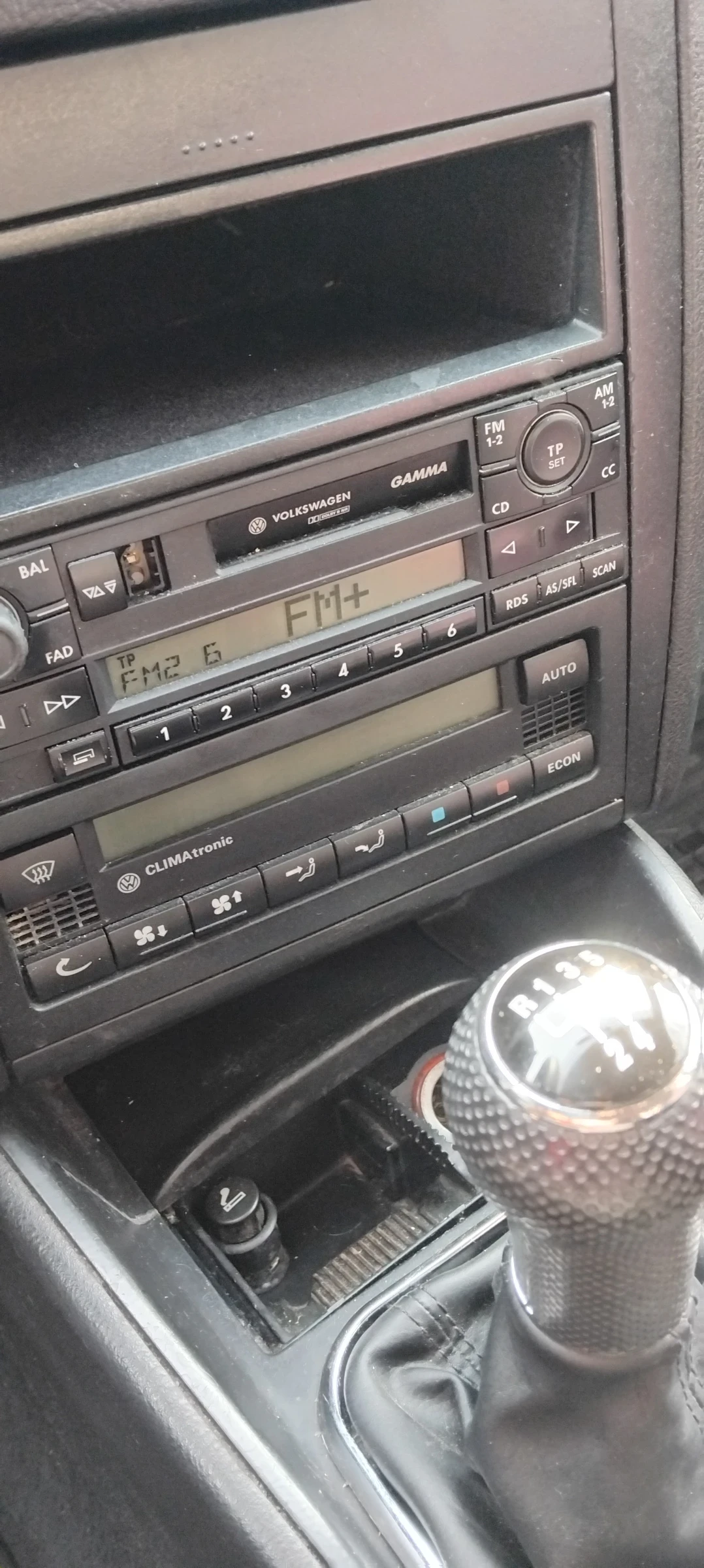 VW Golf 1.6 highline | Mobile.bg � ����������� 8