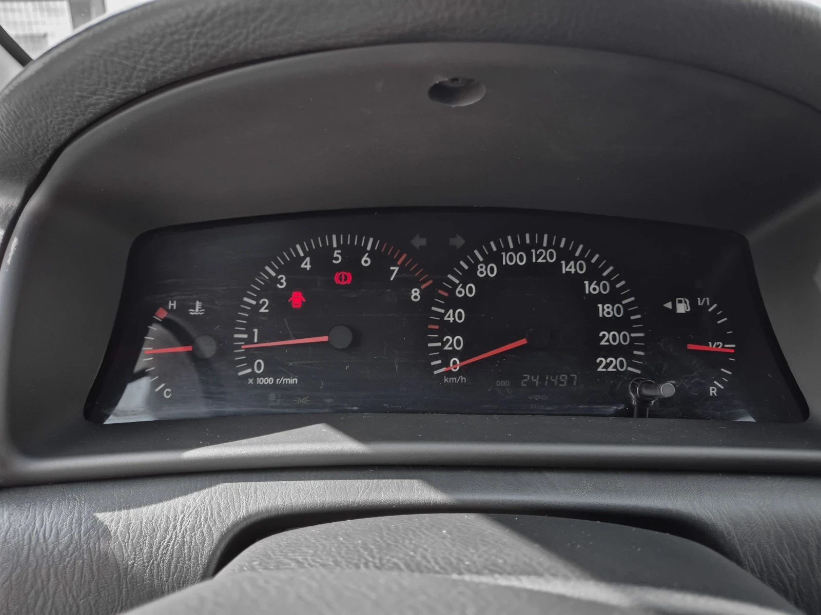 Toyota Corolla 1.4 Бензин , снимка 12 - Автомобили и джипове - 53864584