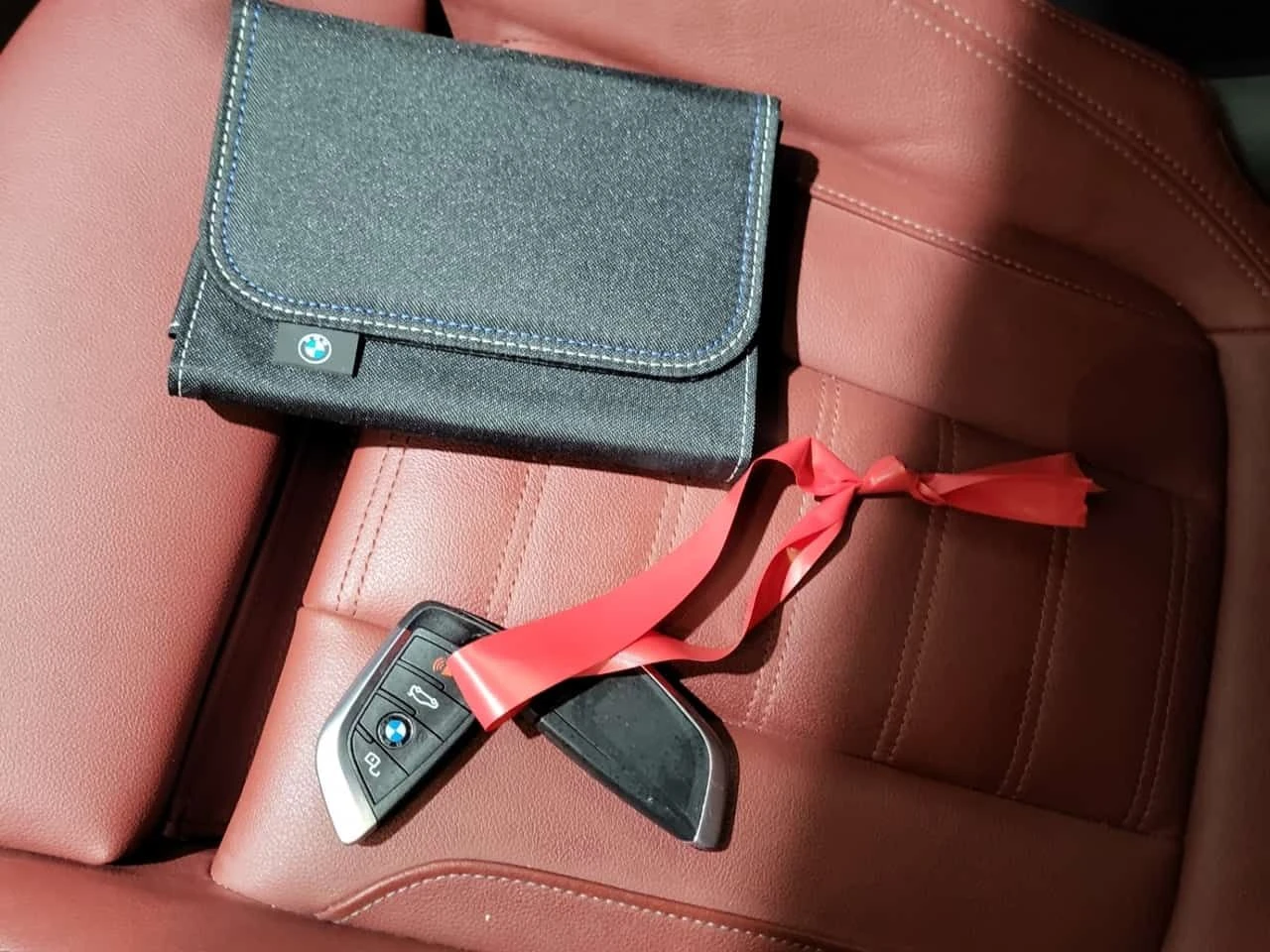 BMW i4 EDRIVE40| HEAD-UP| 360| PANO| AMBIENT| CARFAX , снимка 8 - Автомобили и джипове - 53963092