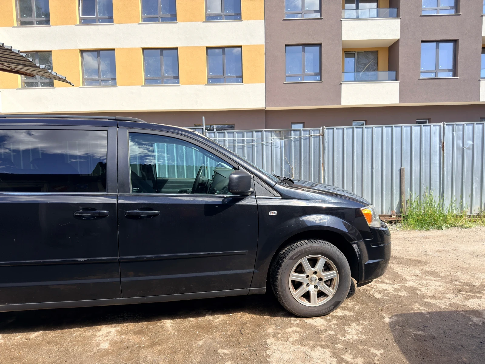 Chrysler Voyager, снимка 2 - Автомобили и джипове - 54184214