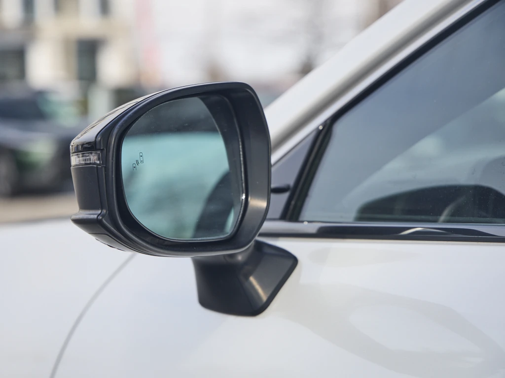 Toyota Crown Platinum AWD | Mobile.bg � ����������� 7