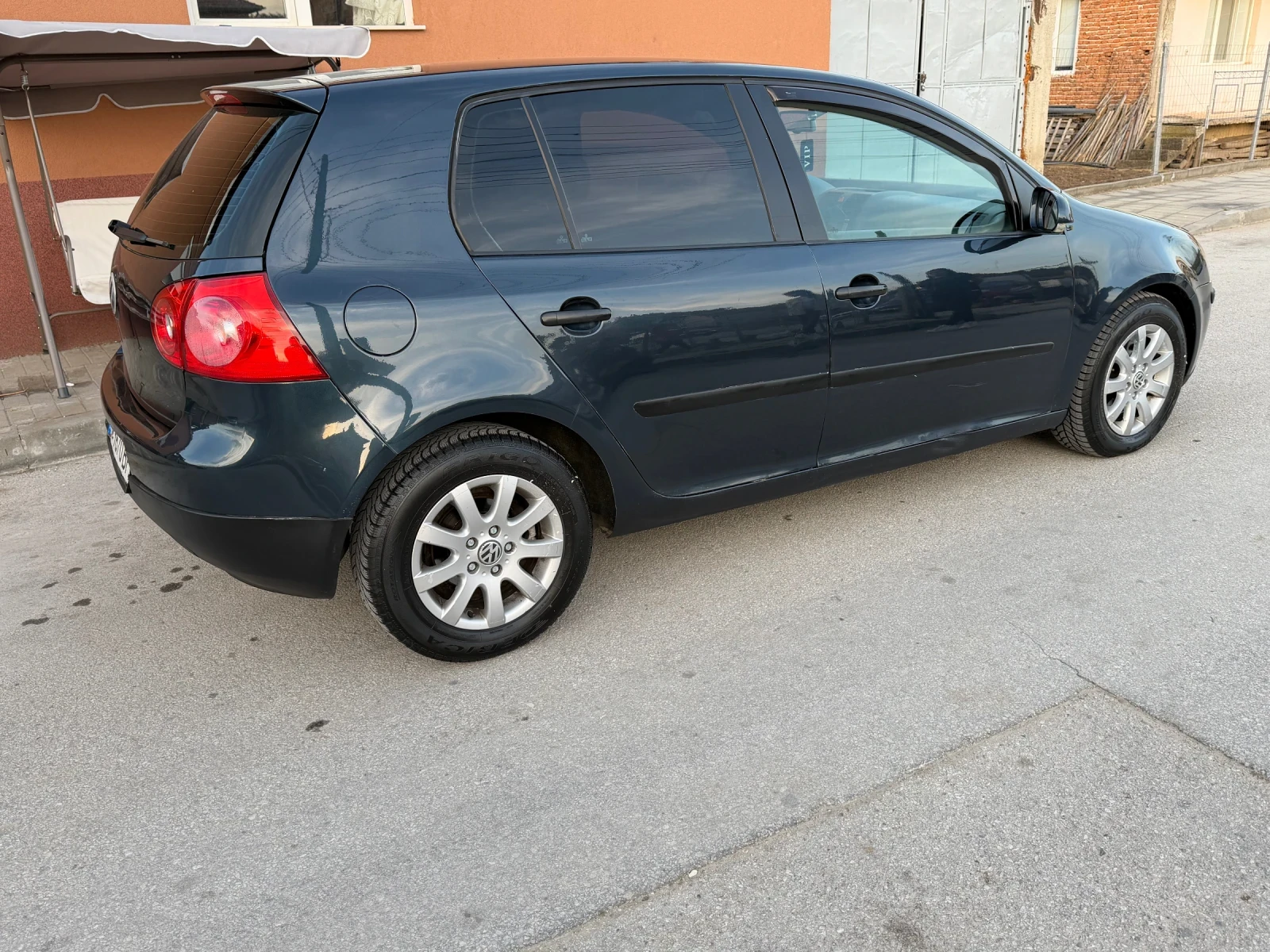 VW Golf 1.9тди 105кс. BKC, снимка 3 - Автомобили и джипове - 54233410