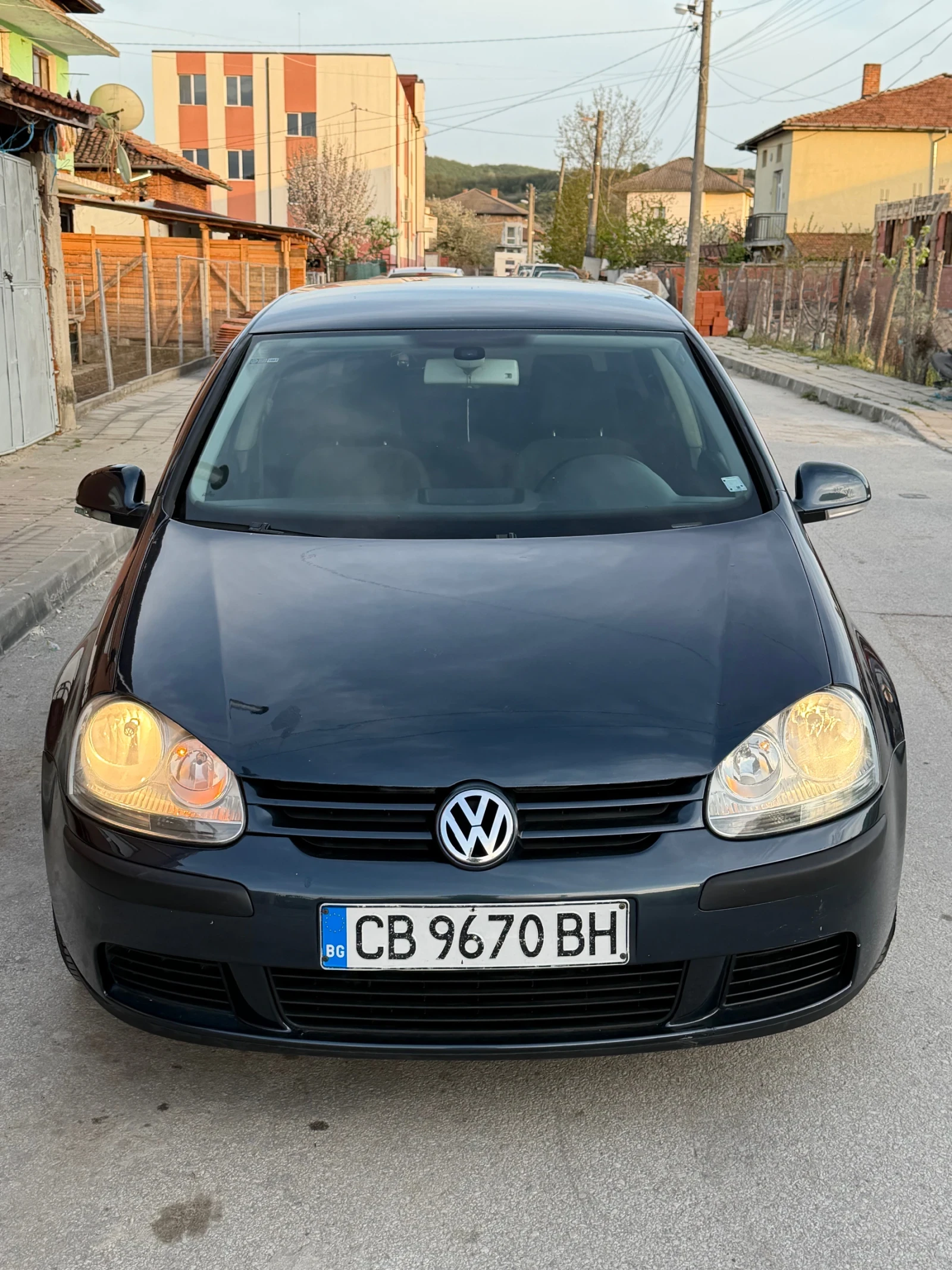 VW Golf 1.9тди 105кс. BKC, снимка 5 - Автомобили и джипове - 54233410