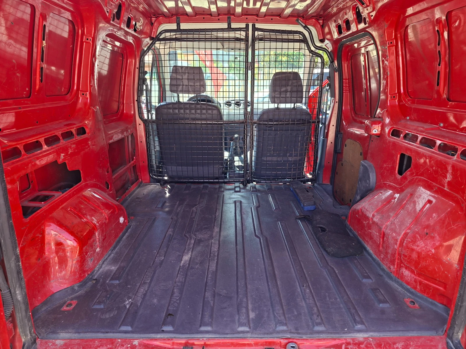 Ford Connect 1.8TDCI, снимка 8 - Автомобили и джипове - 54303156