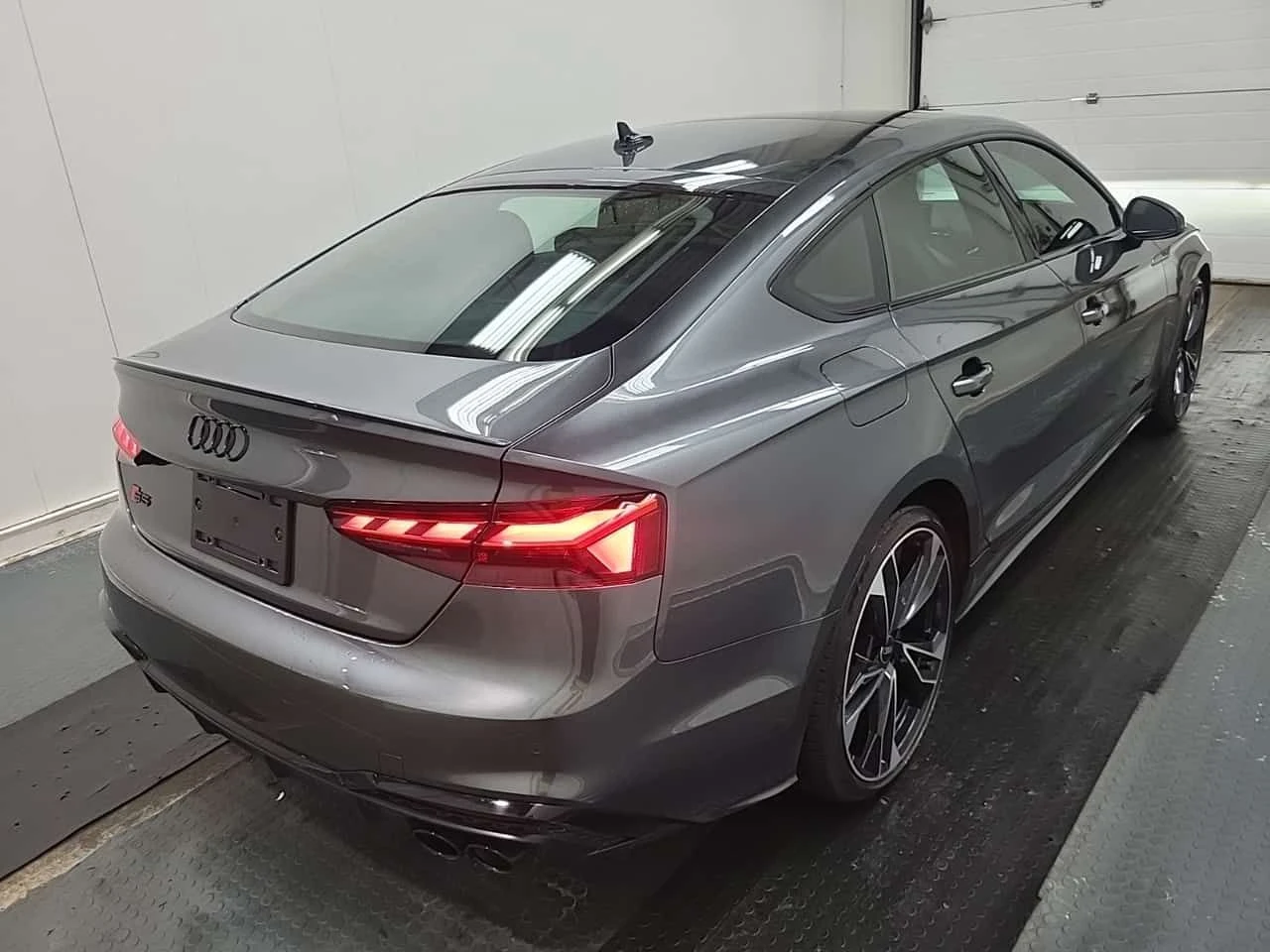 Audi S5 PRESTIGE| B&O| PANO| 2 КЛЮЧА| , снимка 3 - Автомобили и джипове - 54454095