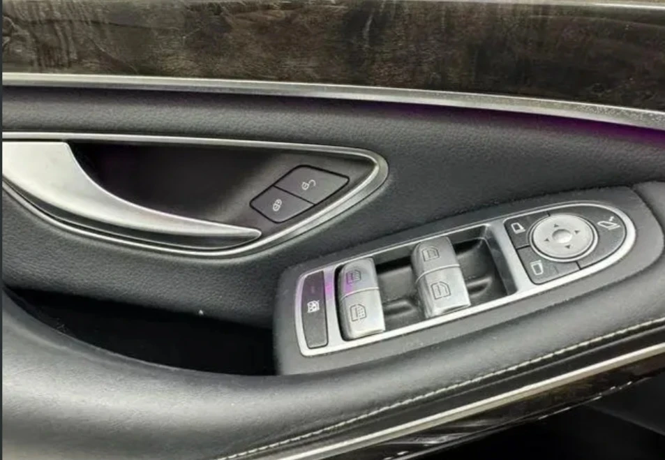 Mercedes-Benz S 560, снимка 13 - Автомобили и джипове - 54710196
